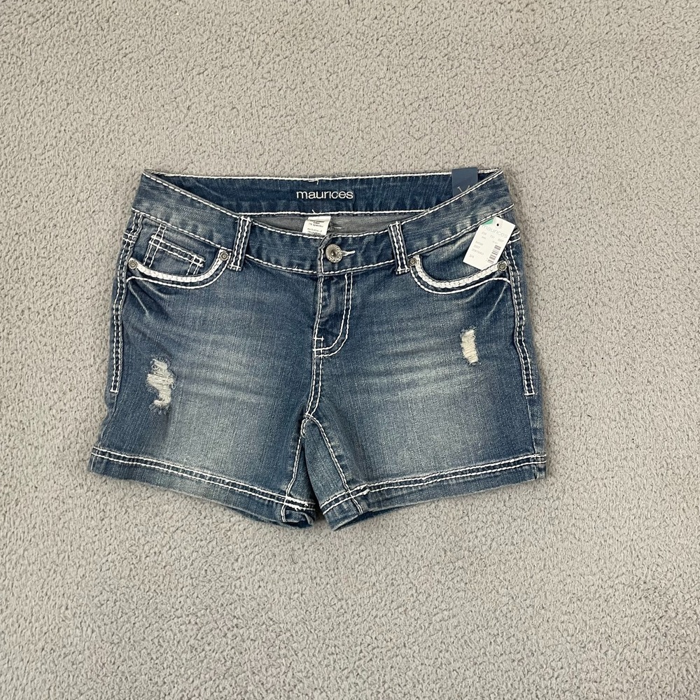 NWT Maurices Kaylee Denim Shorts Juniors 3/4 Blue Medium Wash Low Rise